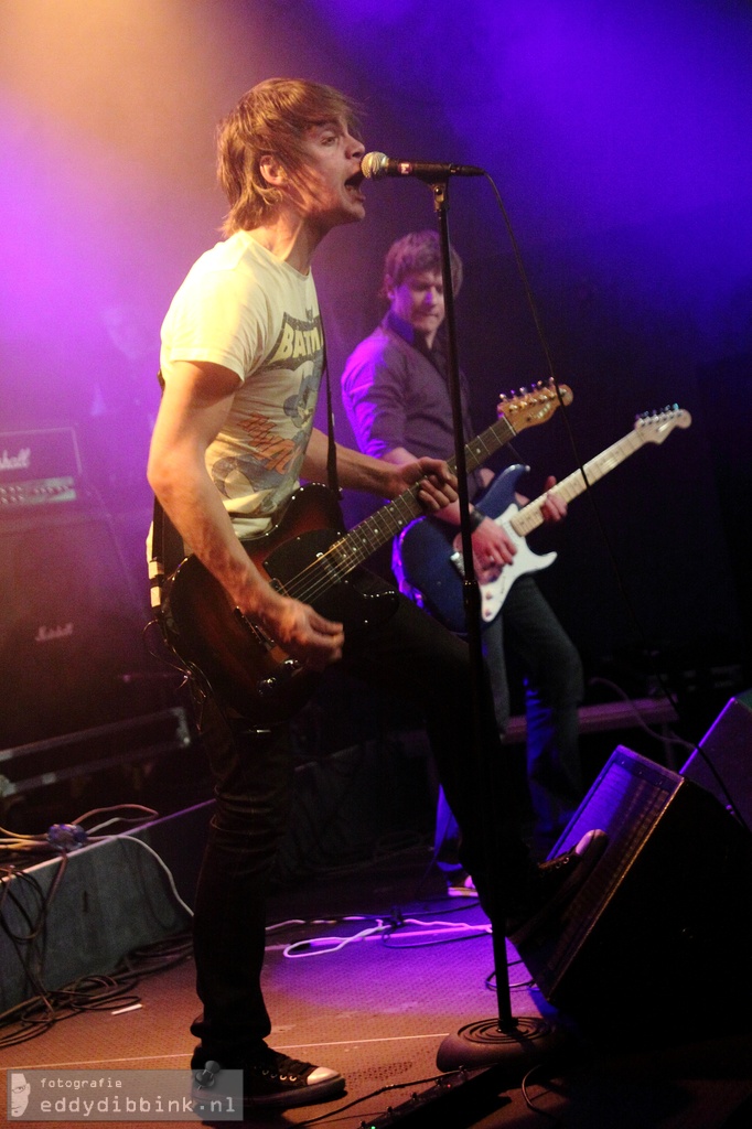 2011-11-23 NPO - Glasses and Mustaches (Eurosonic Preview) - Metropool, Hengelo 040